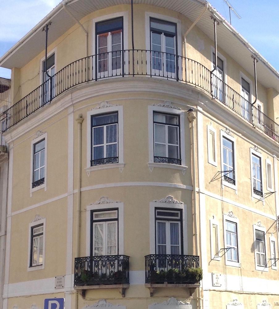 Casa Do Conde Apartment Lisbon Bagian luar foto